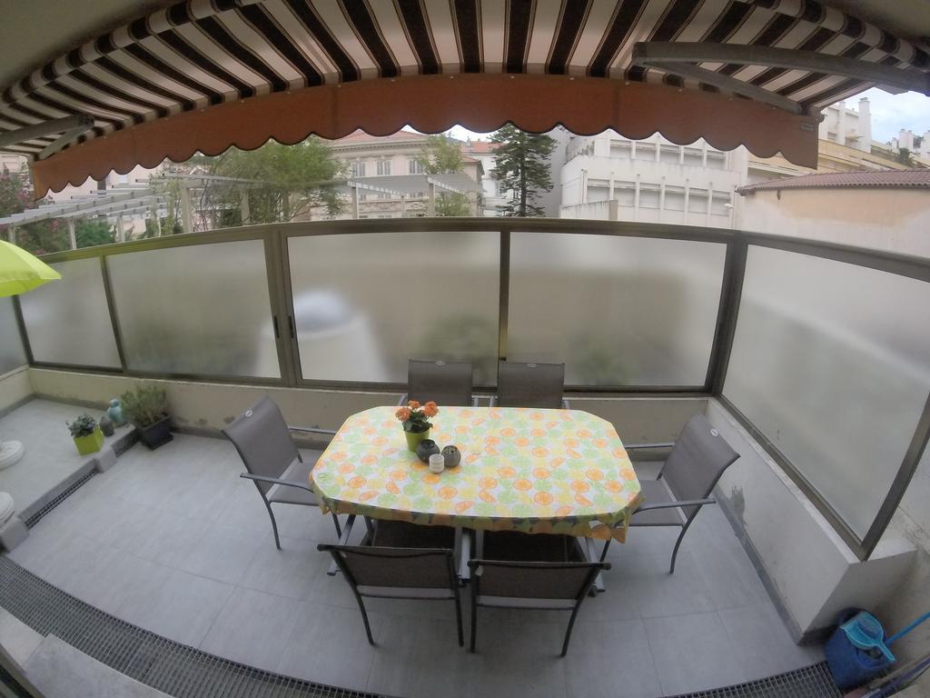 Appartement Regency マントン エクステリア 写真