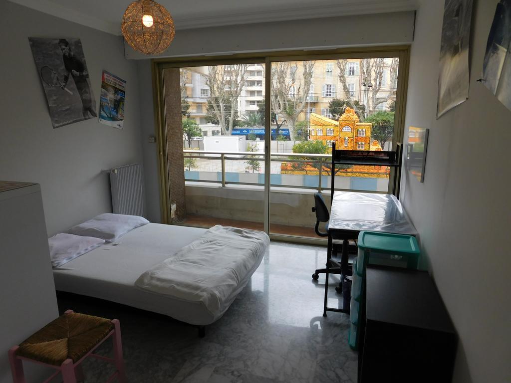 Appartement Regency マントン エクステリア 写真